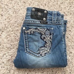 Miss me bootcut jeans, size 29!